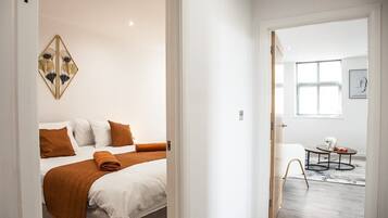 2 sovrum, strykjÀrn/strykbrÀda, internet och sÀngklÀder