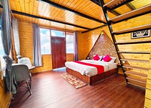 2 slaapkamers, een strijkplank/strijkijzer, wifi, beddengoed