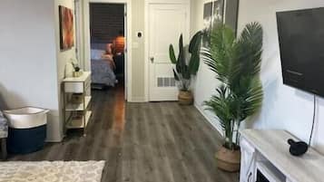 1 bedroom, WiFi