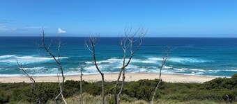 Gallurese stazzu in the countryside with sea view above Li Feruli