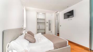 3 Schlafzimmer, Bügeleisen/Bügelbrett, WLAN, Bettwäsche