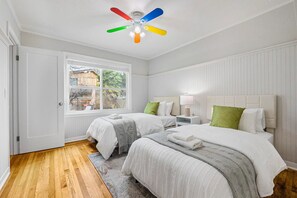 6 sovrum, strykjärn/strykbräda, wi-fi och sängkläder