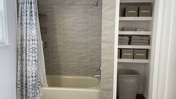 Towels, soap, shampoo, toilet paper