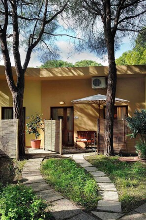 Exterior - Holiday apartment near the sea (Santa Margherita di Pula)