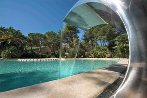 Pool - Holiday apartment near the sea (Santa Margherita di Pula)