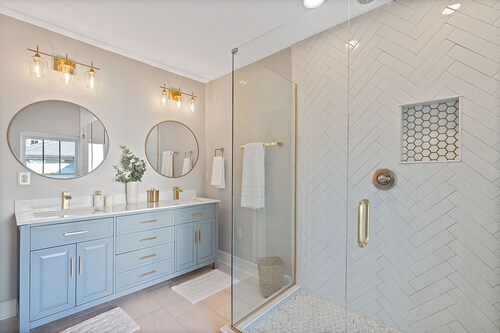 Experience the heart of downtown, where historic charm meets modern comforts.
