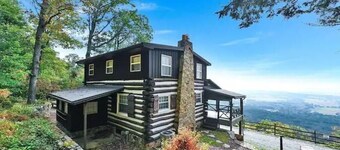 Cozy mountain cabin with breathtaking view