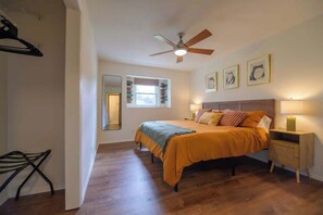 4 bedrooms, WiFi, bed sheets