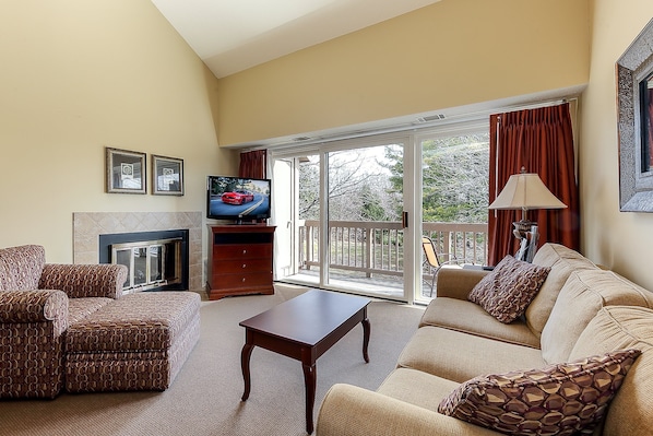 Condo Cao cấp | Khu phòng khách