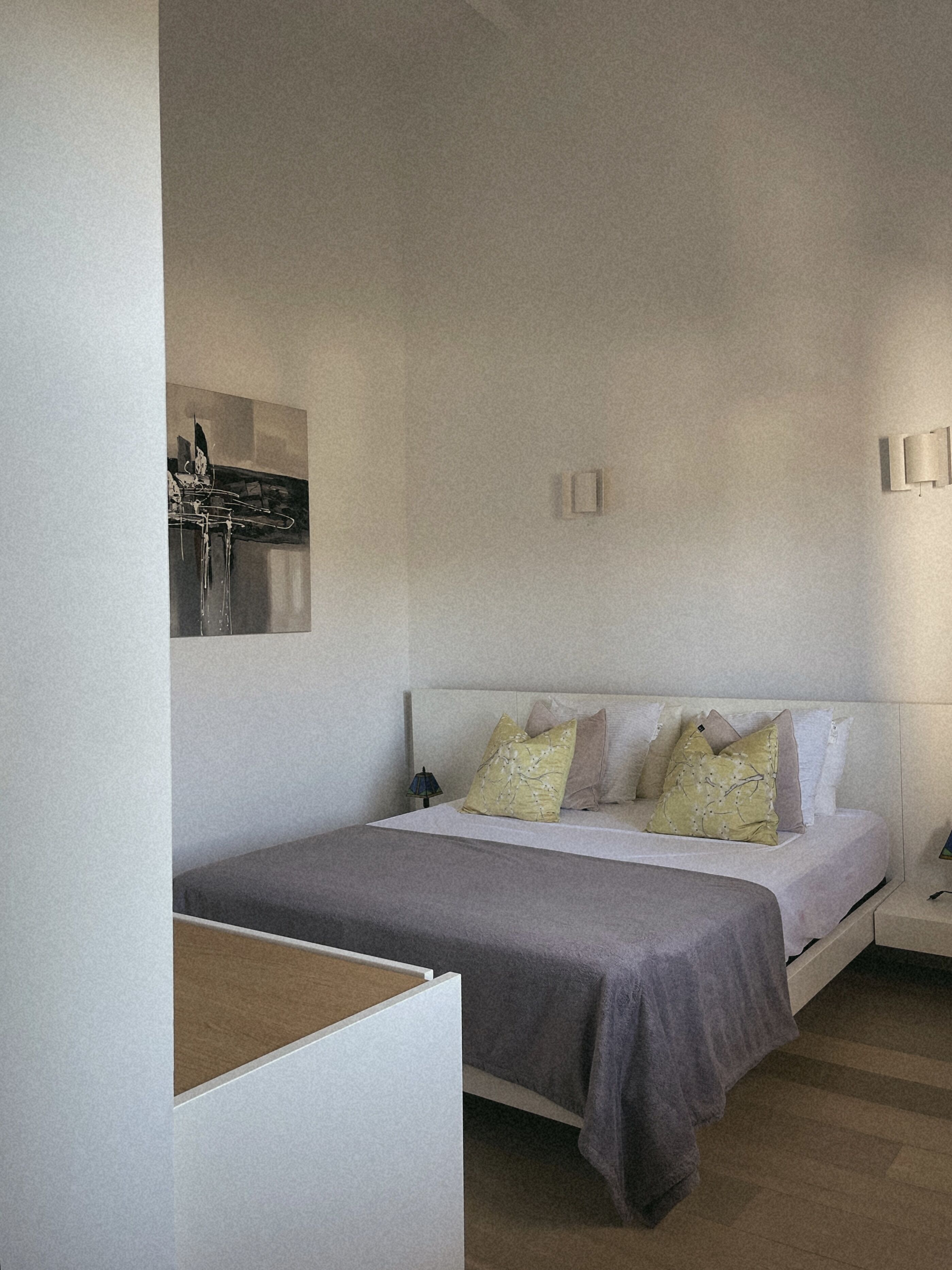 1 chambre, fer et planche à repasser, lit parapluie, Wi-Fi