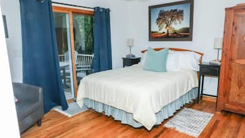 1 dormitorio, escritorio, tabla de planchar con plancha y wifi