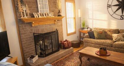 Cedar Run Cottage by Buffalo Mountain Getaway