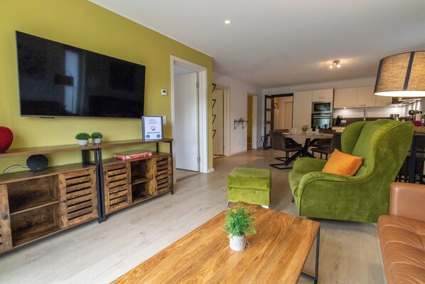 Téléviseur, livres