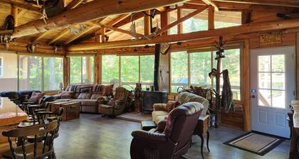 Lake Nokomis cabin