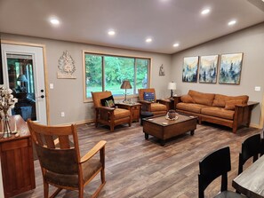 Smart TV, fireplace, table football - Lake Nokomis cabin (Tomahawk)