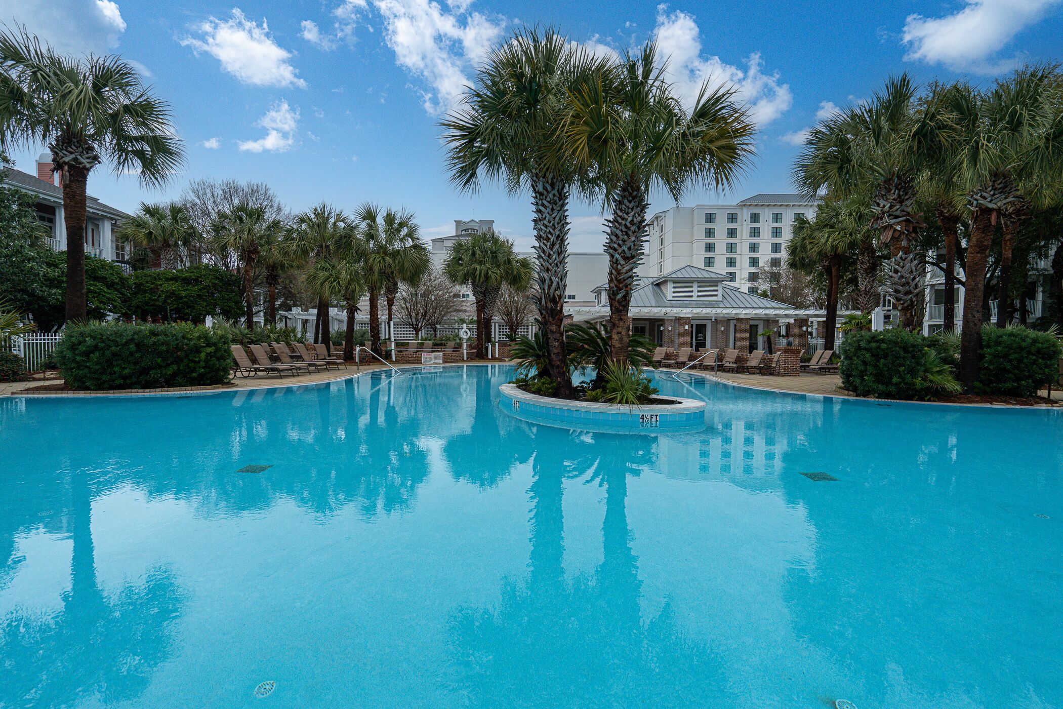 Steps from Baytowne | Easy Parking