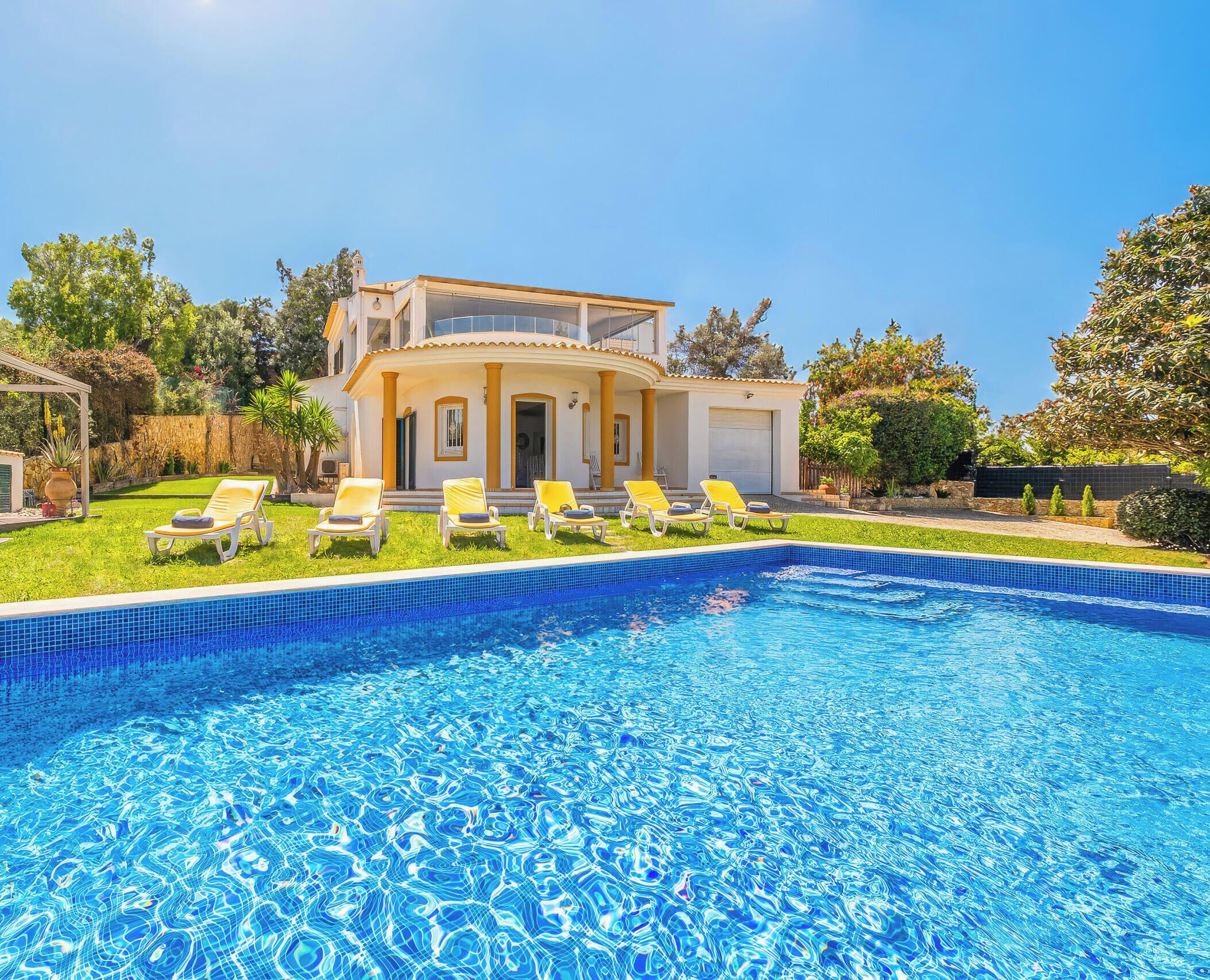 Una piscina climatizada