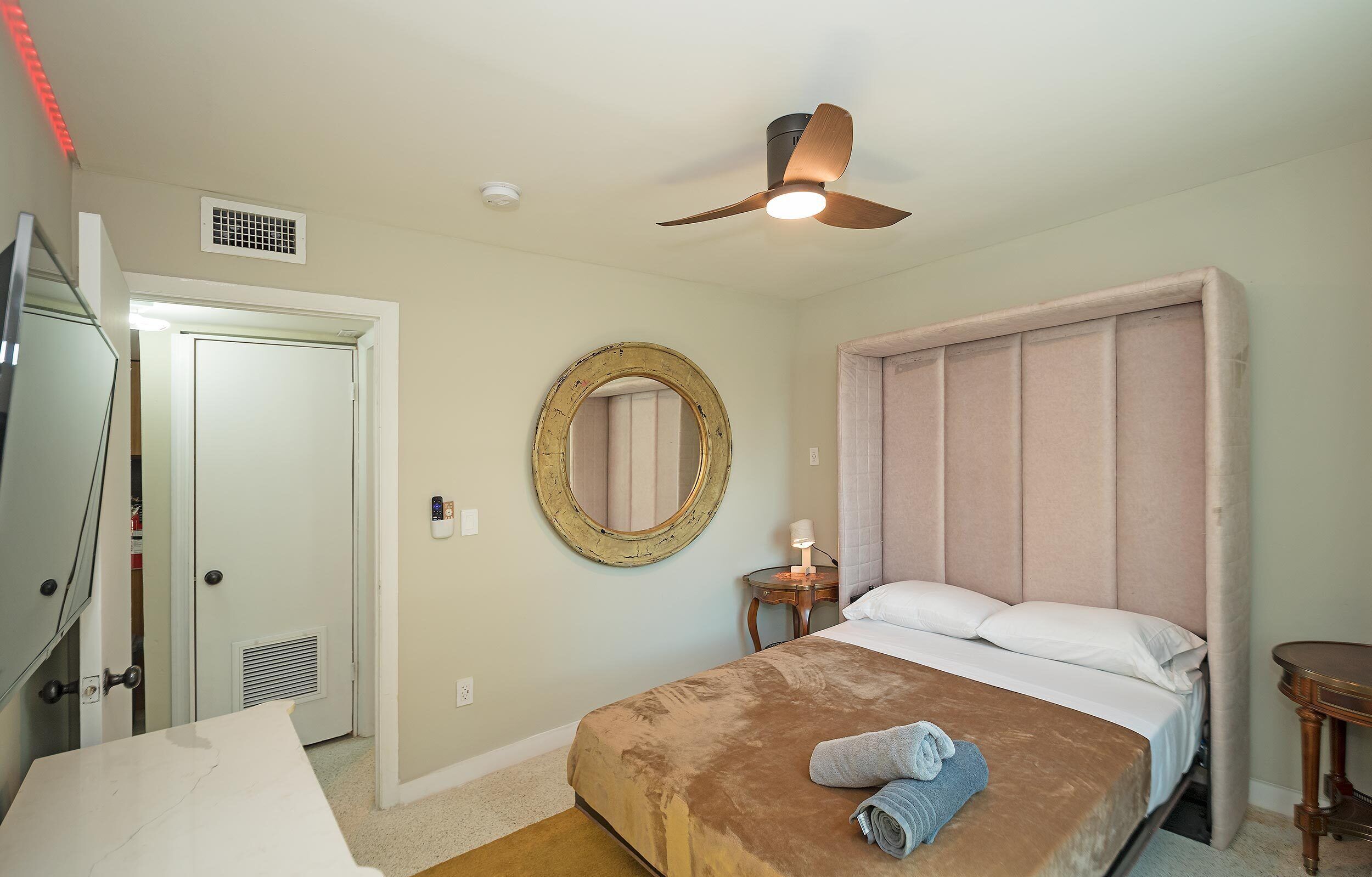 Comfort-lejlighed - byudsigt | 2 soveværelser, premium-sengetøj, mørklægningsgardiner