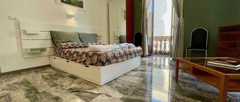 4 Schlafzimmer, Bügeleisen/Bügelbrett, kostenloses WLAN, Bettwäsche