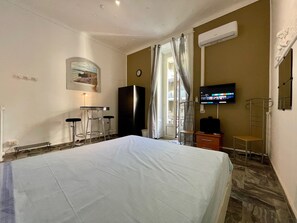 4 Schlafzimmer, Bügeleisen/Bügelbrett, kostenloses WLAN, Bettwäsche