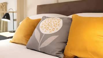 2 dormitorios, tabla de planchar con plancha, wifi y ropa de cama