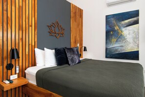 3 bedrooms, free WiFi, bed sheets - Casa Tres Parajitas - House of Three Little Birds (Hatillo)