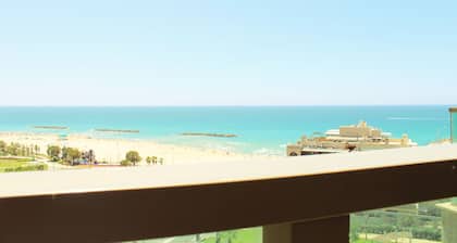 1st Line Beach View; Food & Pool Option. Massage Chair. Steps From Marina Mall