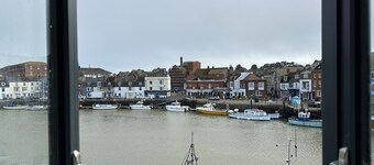 Quayside Quarters Harbourside Apartment