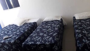 Standard Quadruple Room | Free WiFi, bed sheets - HOTEL ITAPUA AL MARE (Salvador)