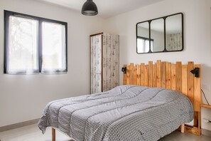 3 chambres, Wi-Fi gratuit, accÚs pour personnes à mobilité réduite