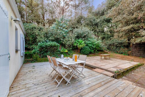 Stay between forest and beach - House for 7