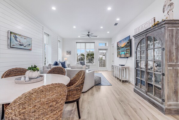 Apartment (3 Bedrooms) | Interior - Easy Like Sunday Morning TC 8204 (Port Aransas)