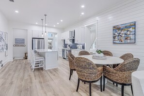 Apartment (3 Bedrooms) | Exterior - Easy Like Sunday Morning TC 8204 (Port Aransas)