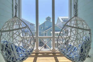 Interior - Shell Yeah! 320 COA (Port Aransas)