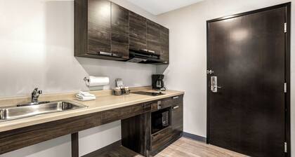 My Place Hotel-Savannah Airport-Pooler