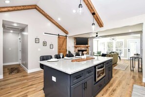 Interior - Southern Luxury Retreat in Greer (Greer)