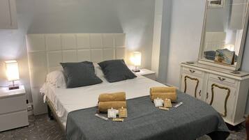 3 chambres, fer et planche Ă repasser, lit parapluie, Wi-Fi