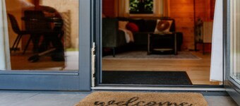 Forest Lodge with Sauna and Hot Tub