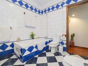 Douche, serviettes fournies
