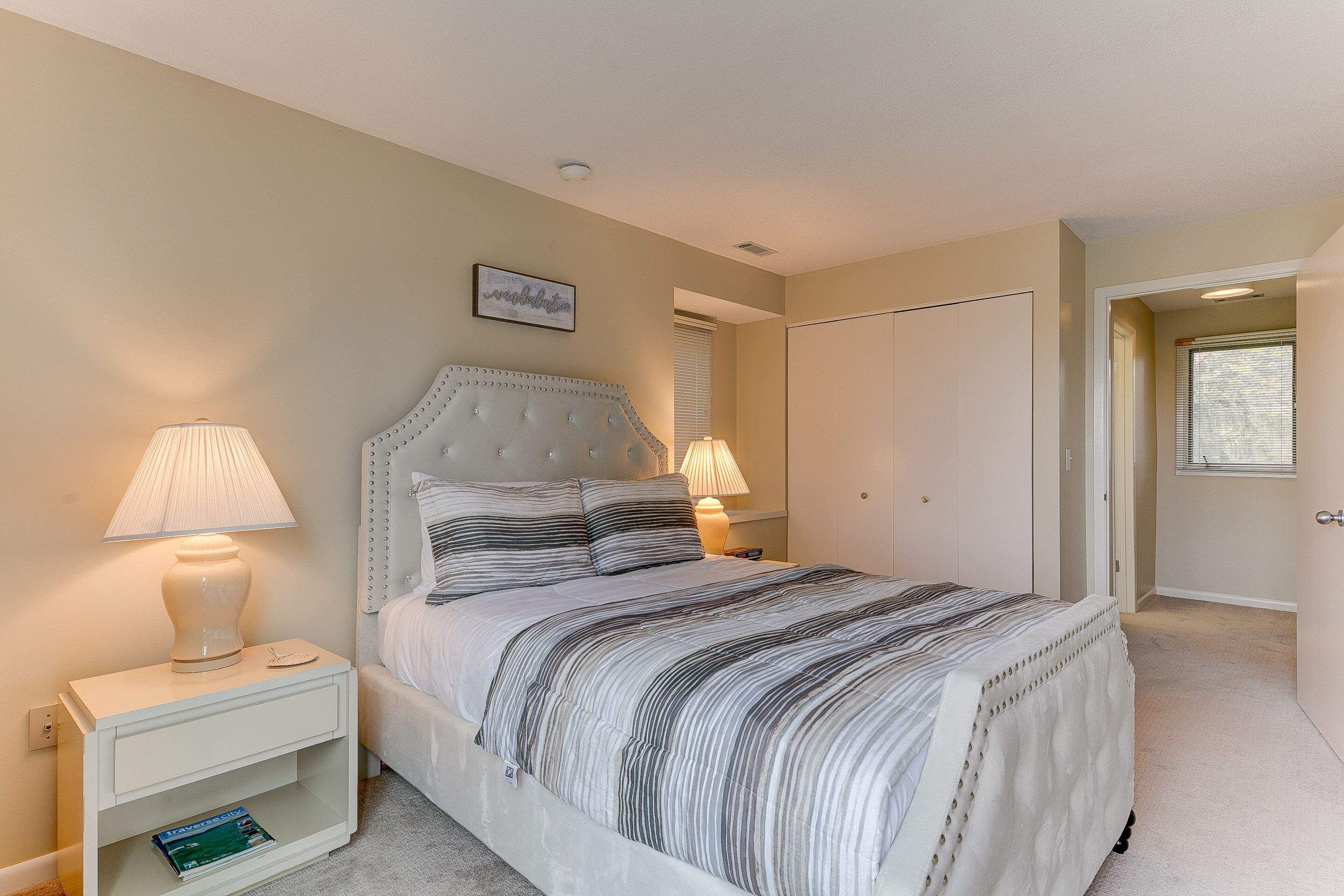 2 bedrooms, iron/ironing board