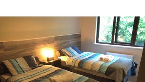Unclassified image, 2 of 6, button - The Hideout Hostel (Dingle)