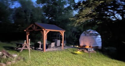 Luxurious Glamping Dome Oasis in the Heart of The Catskills, 1.5 HR from NYC.