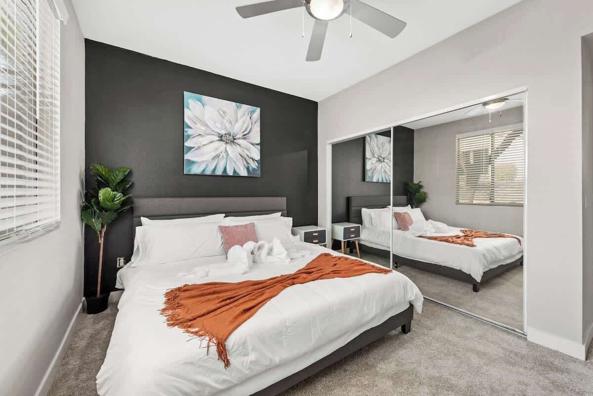 2 Schlafzimmer, Bügeleisen/Bügelbrett, Reisekinderbett, kostenloses WLAN