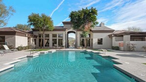 Pool - Chic 1-Bedroom Pet-Friendly, Near Sunrise Peak (Scottsdale)