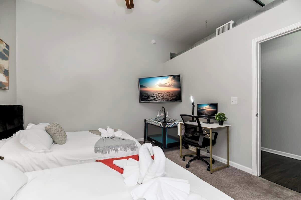 1 bedroom, iron/ironing board, travel crib, free WiFi