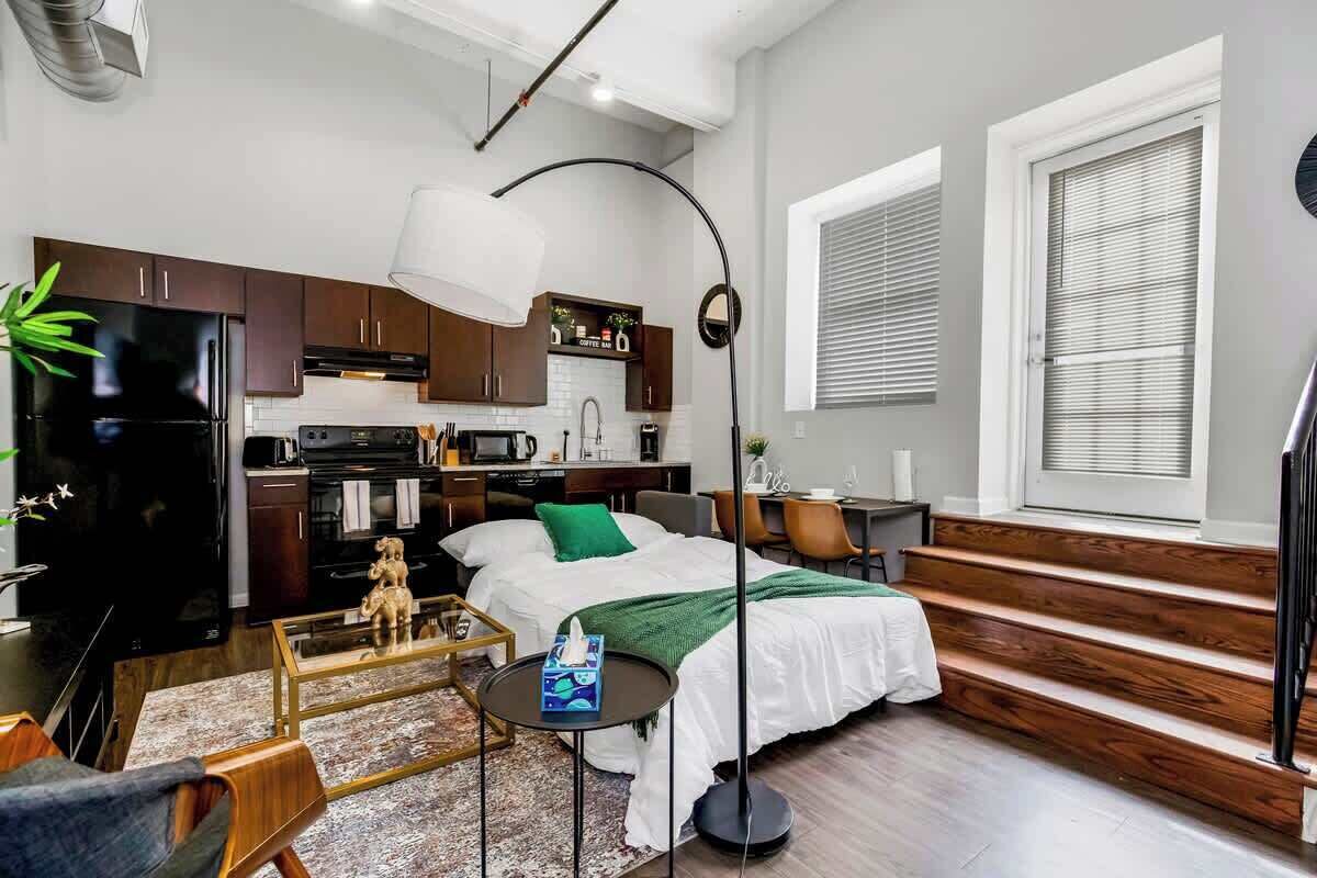 1 chambre, fer et planche à repasser, Wi-Fi gratuit, draps fournis