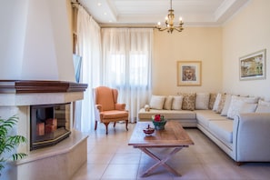Comfort Villa | Living area - Villa Anerocuru (Chania)