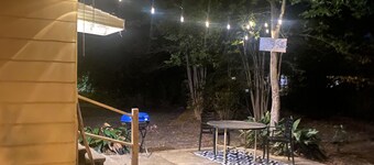 Come stay at The Emerald Green Cottage 3-bedroom home in Baton Rouge