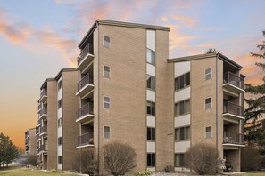 Exterior detail - Lakeview Golf Retreat 1BDR Condo 5057 (Williamsburg)