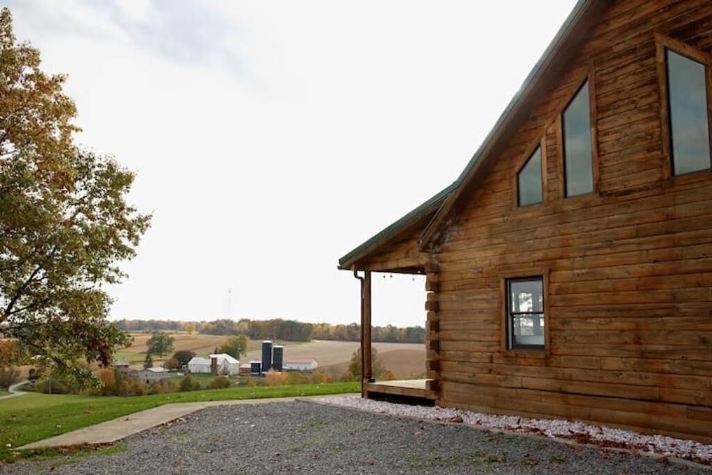 Peaceful log home retreat.